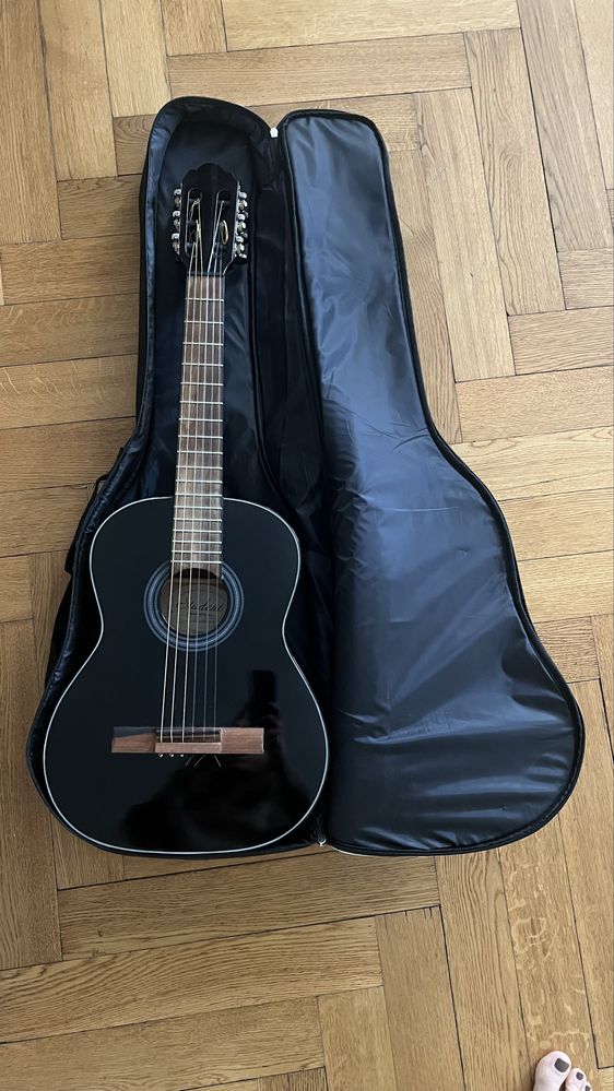 Gitara 1/2 Gewa student, czarne laminowanie