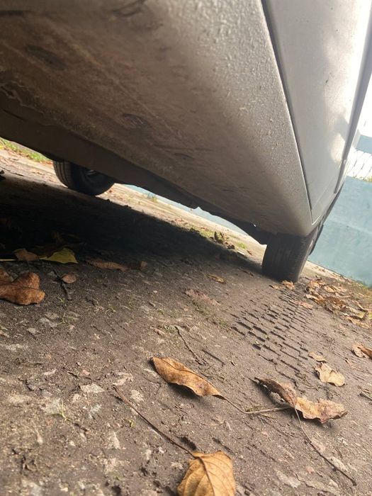 Продам свій автомобіль лансер 9