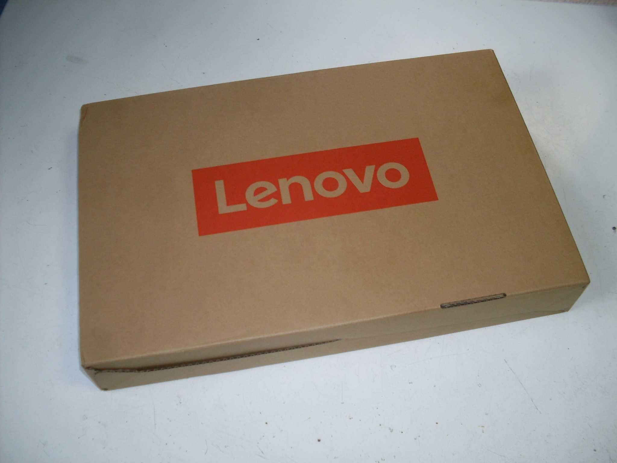 Laptop Lenovo, i5-13420H, 16GB DDR5, SSD 512 GB, 15,3", rocznik 2025