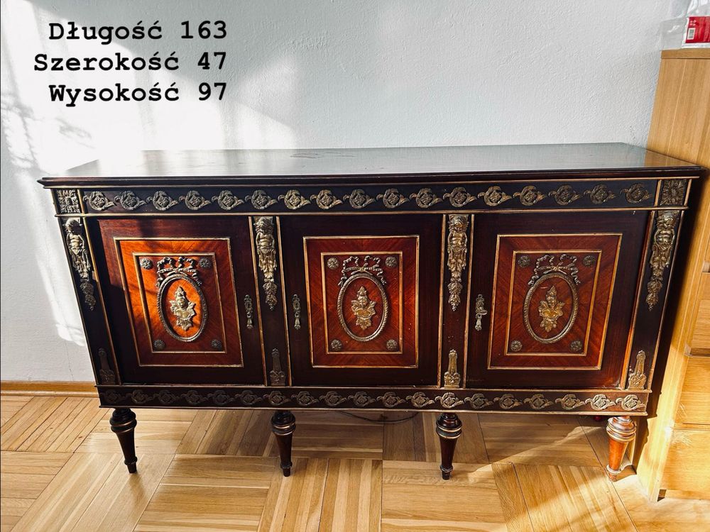 Meble egipskie 2 komody, 6 krzesel i stol