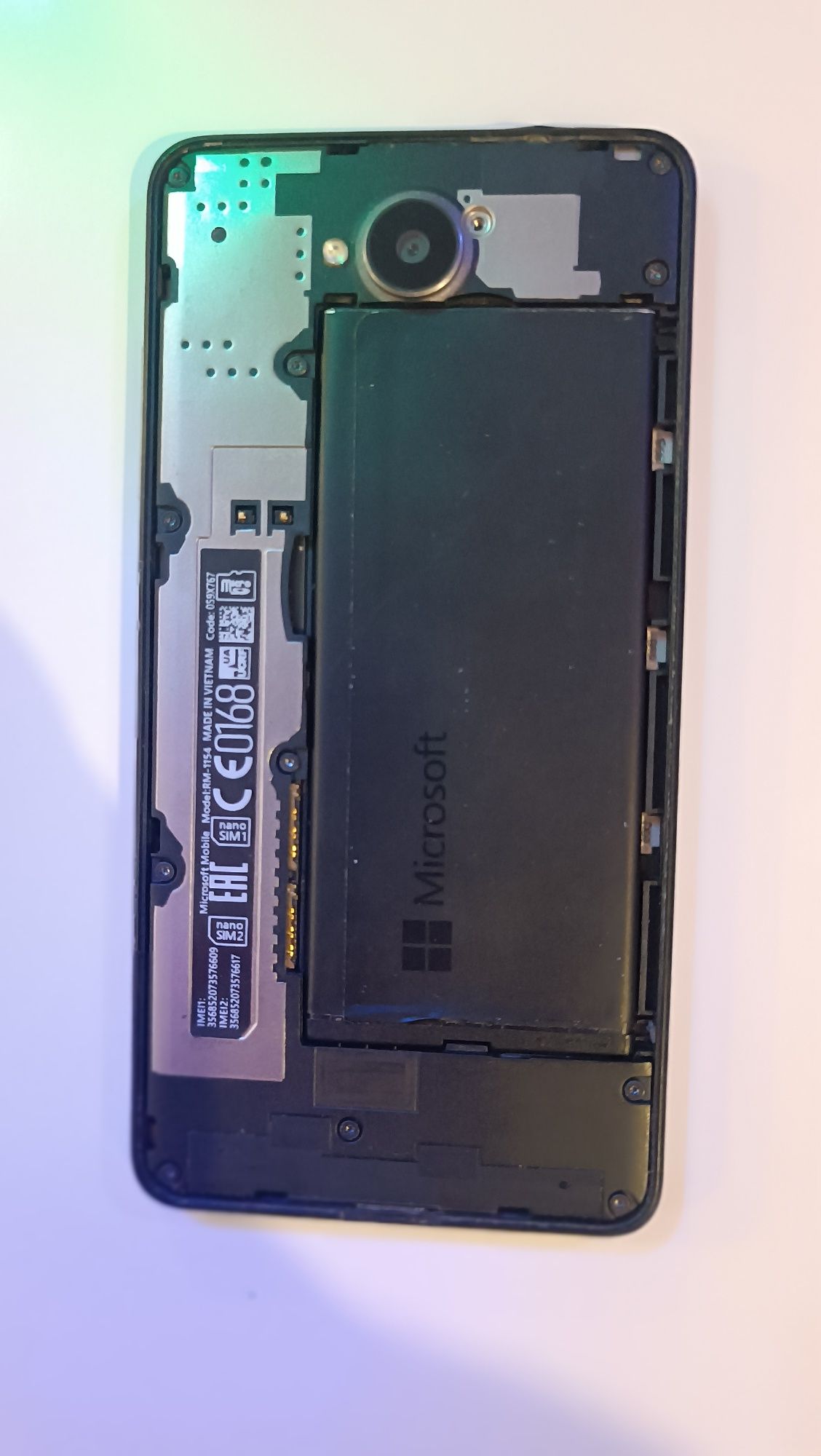 Microsoft nokia lumia 650