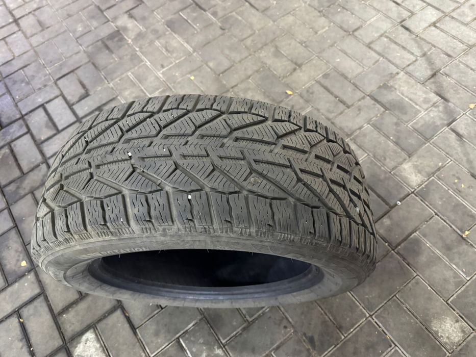 255/55/18 cormoran комплект