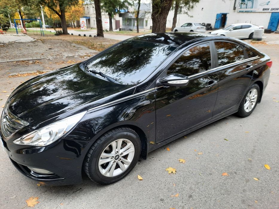Продаж,Хюндай Соната,бензін,comfort.