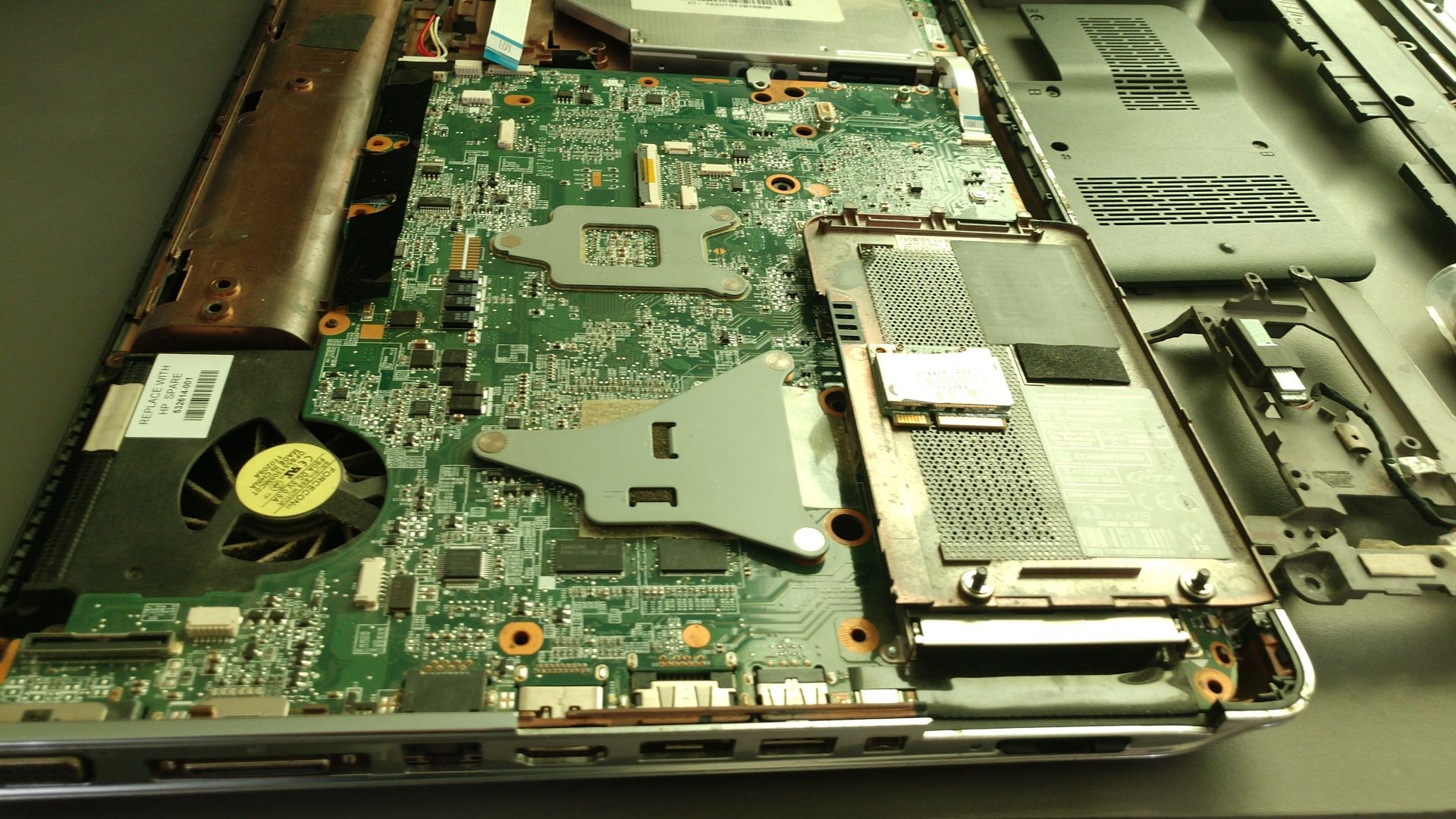 HP Pavilion dv6 2030er корпус, кришка, процесор, розборка, запчастини