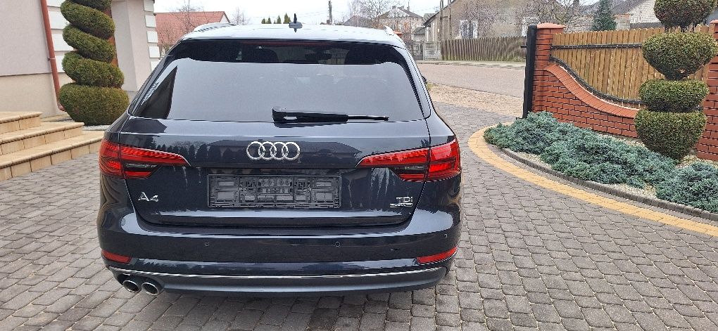 Audi A4 B9 2.0 TDI Quattro Sport S-LINE