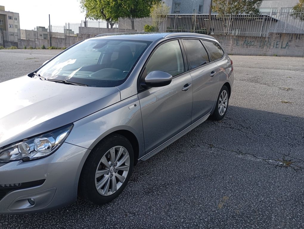 Peugeot 308 swll