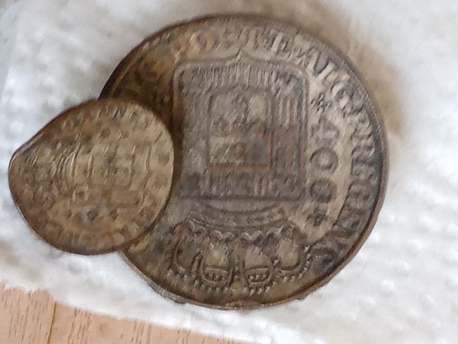 Moedas antigas de colecao