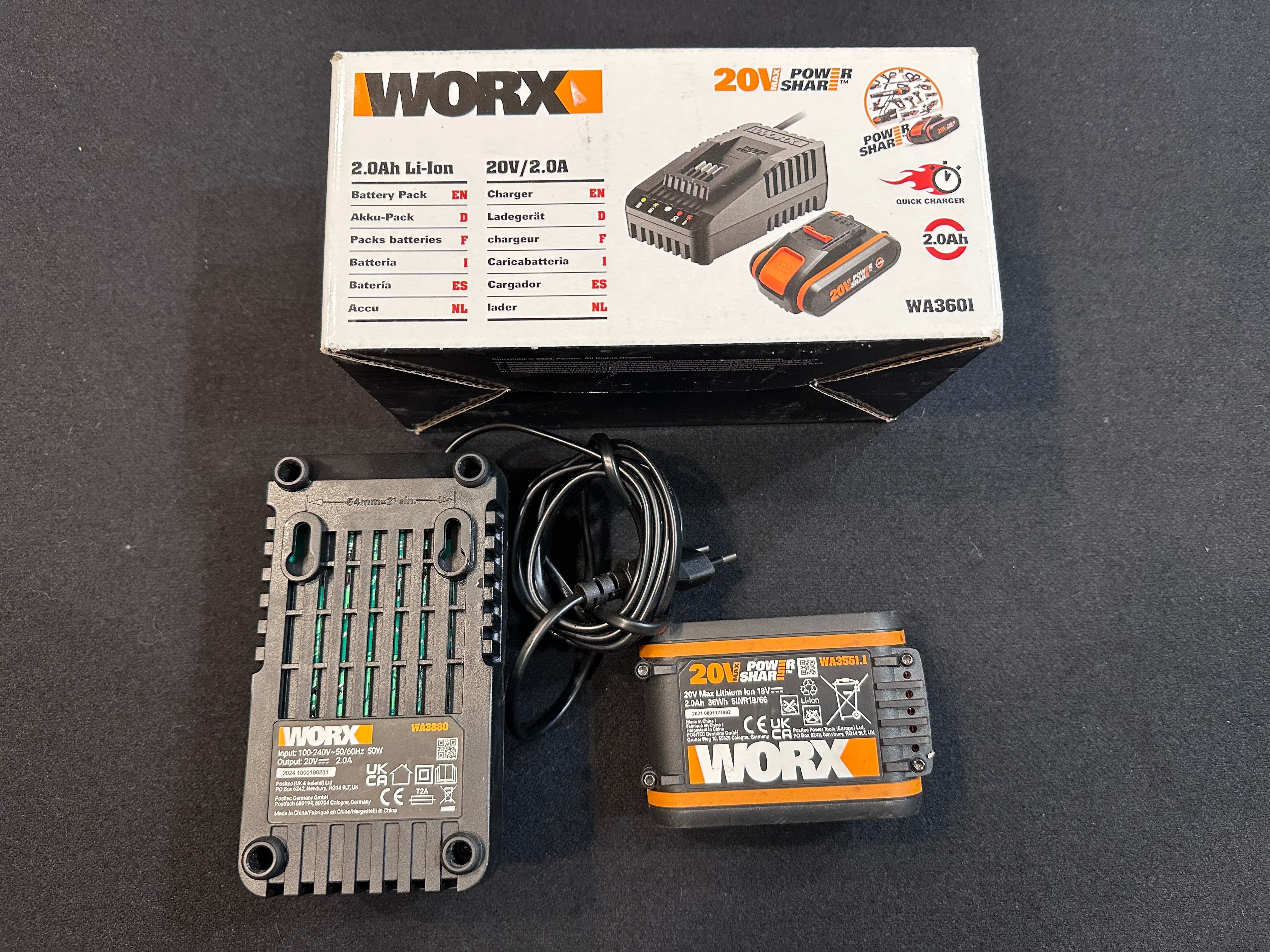 Ładowarka WORX WA3880 + Akumulator 2ah WA355.1