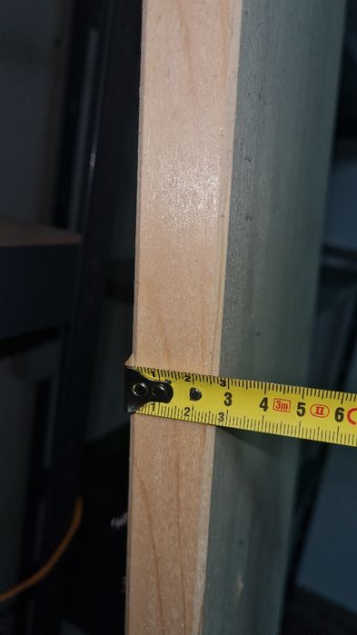 Madeira com 2 metros 52 cm de largura