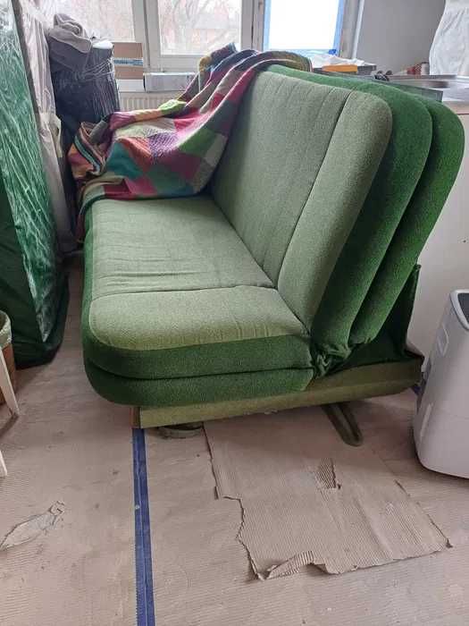 Kanapę /wersalkę używaną za darmo oddam