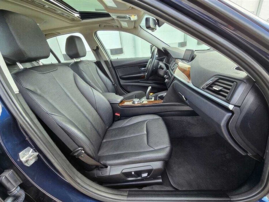 BMW 3 Series 328i      2015