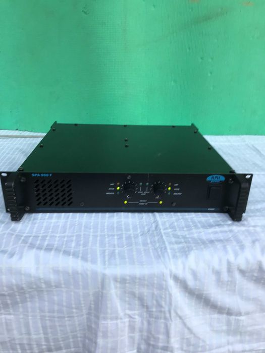 Профессиональный усилитель 2Х450W(4Ом.)800W- мост,"K.M.E."SPA-900F