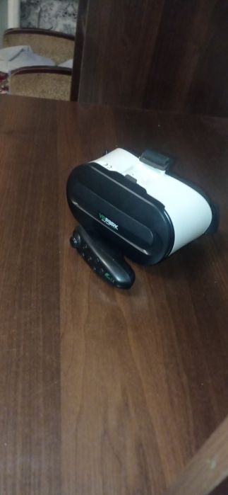 VR окуляри для смартфона в хорошому стані