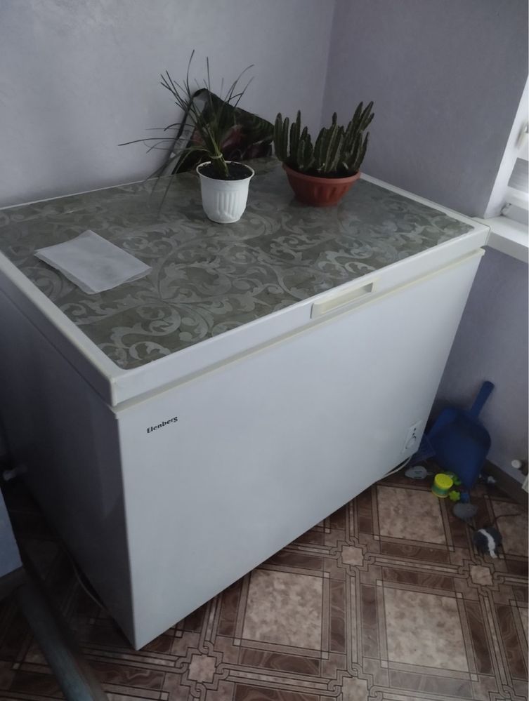 Морозильна камера
