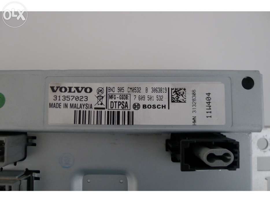 Volvo XC60 - LCD 5" display informação MyCar + moldura painel écrã