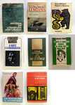 Conjunto de livros históricos e romances