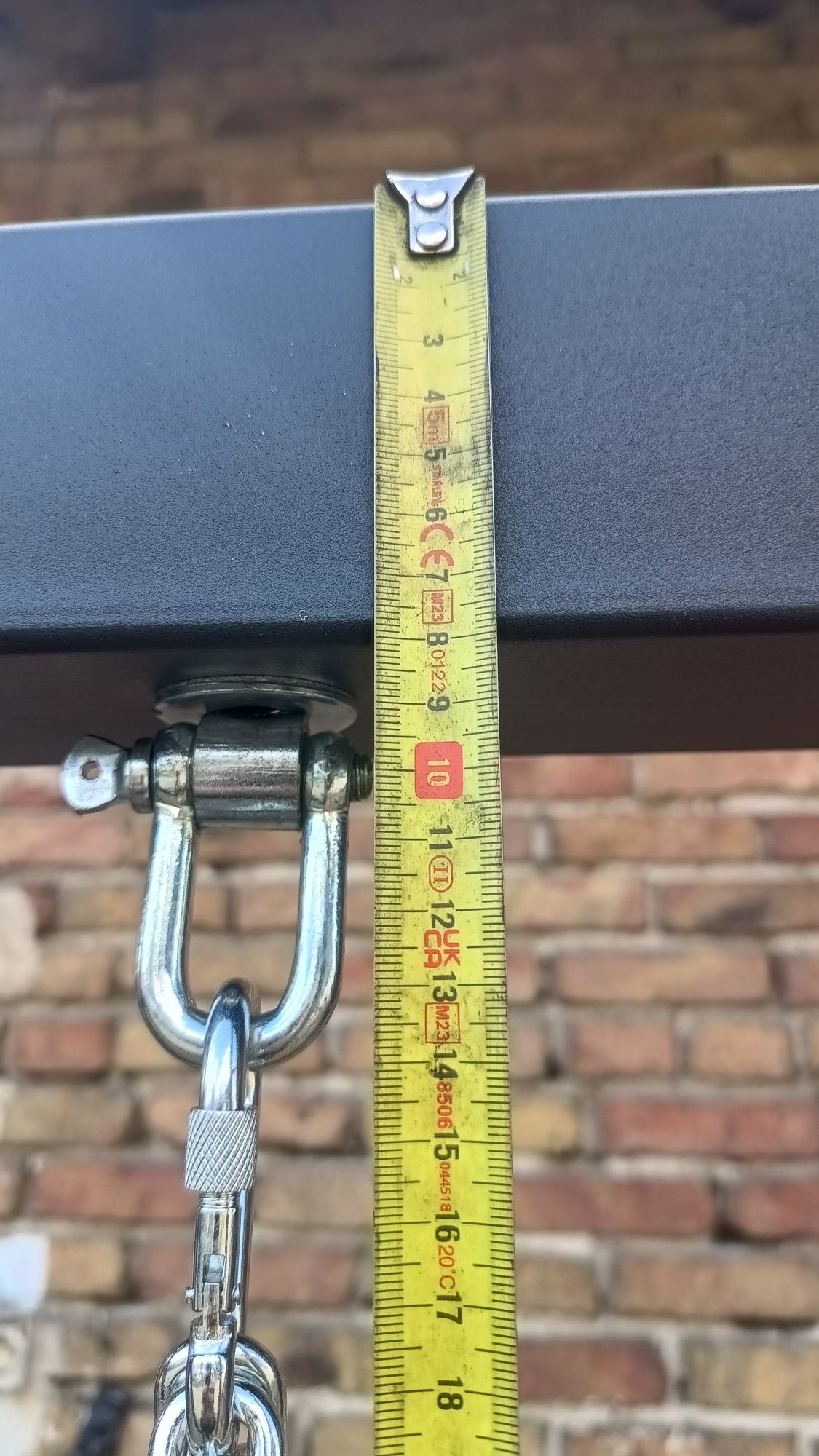 Huśtawka ogrodowa metalowa