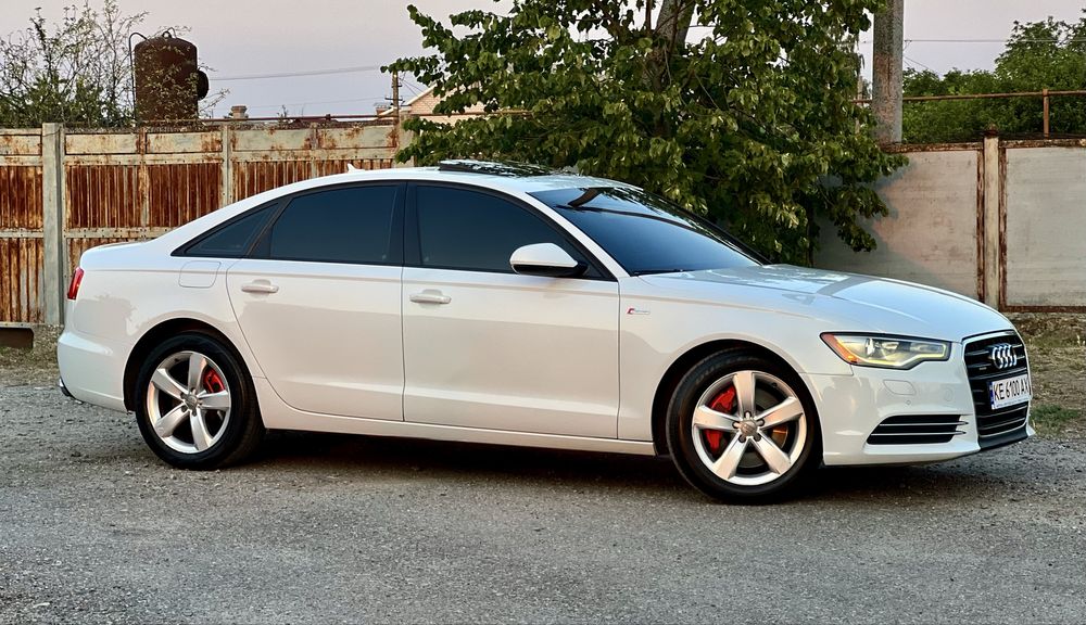 Продам Audi A6C7 3 літра бензин