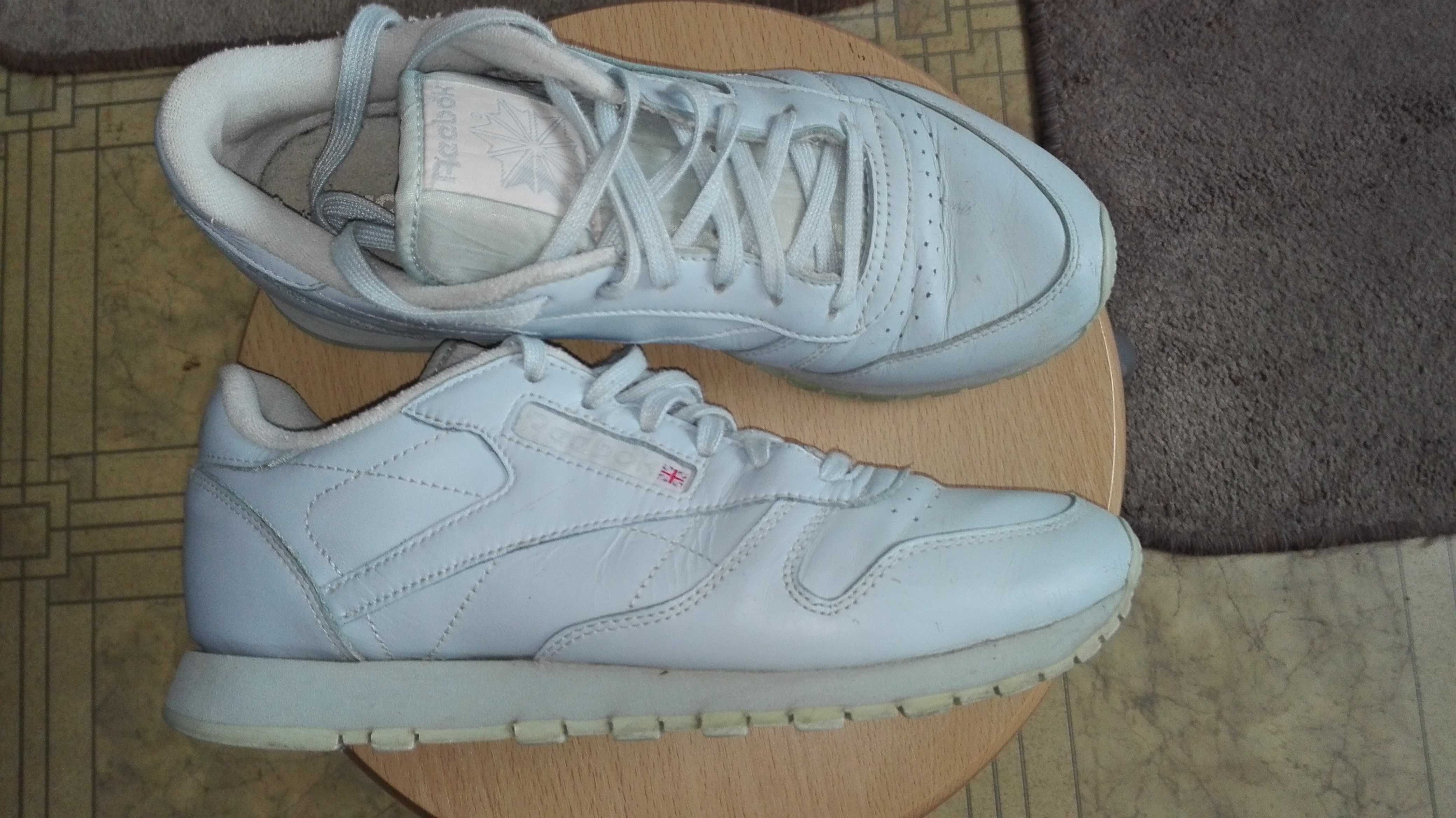 Reebok - buty sportowe oryginał.