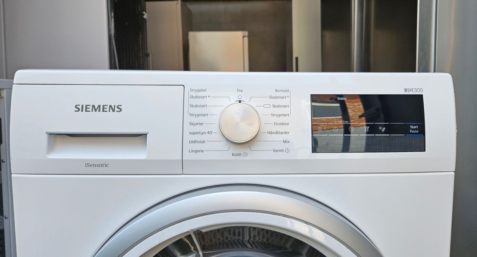 Сушильна машина Siemens IQ300 7kg