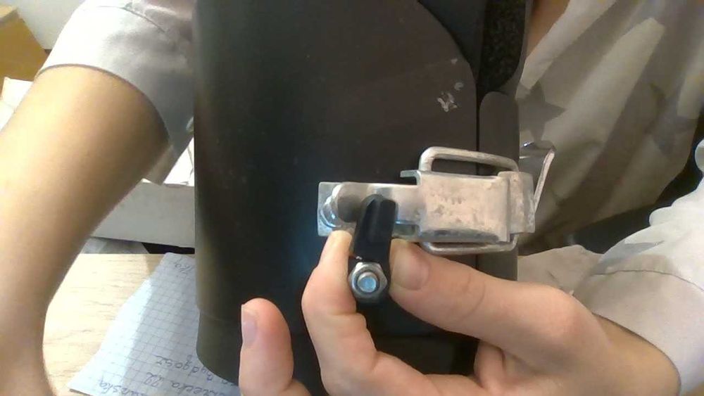 buty grawitacyjne  z wadą