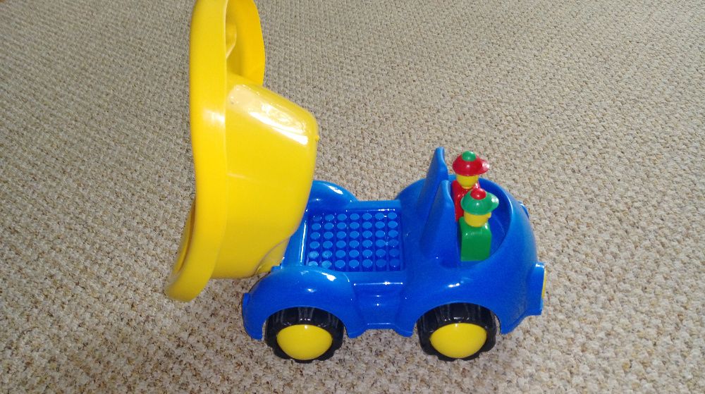 Samochód zabawka- wywrotka