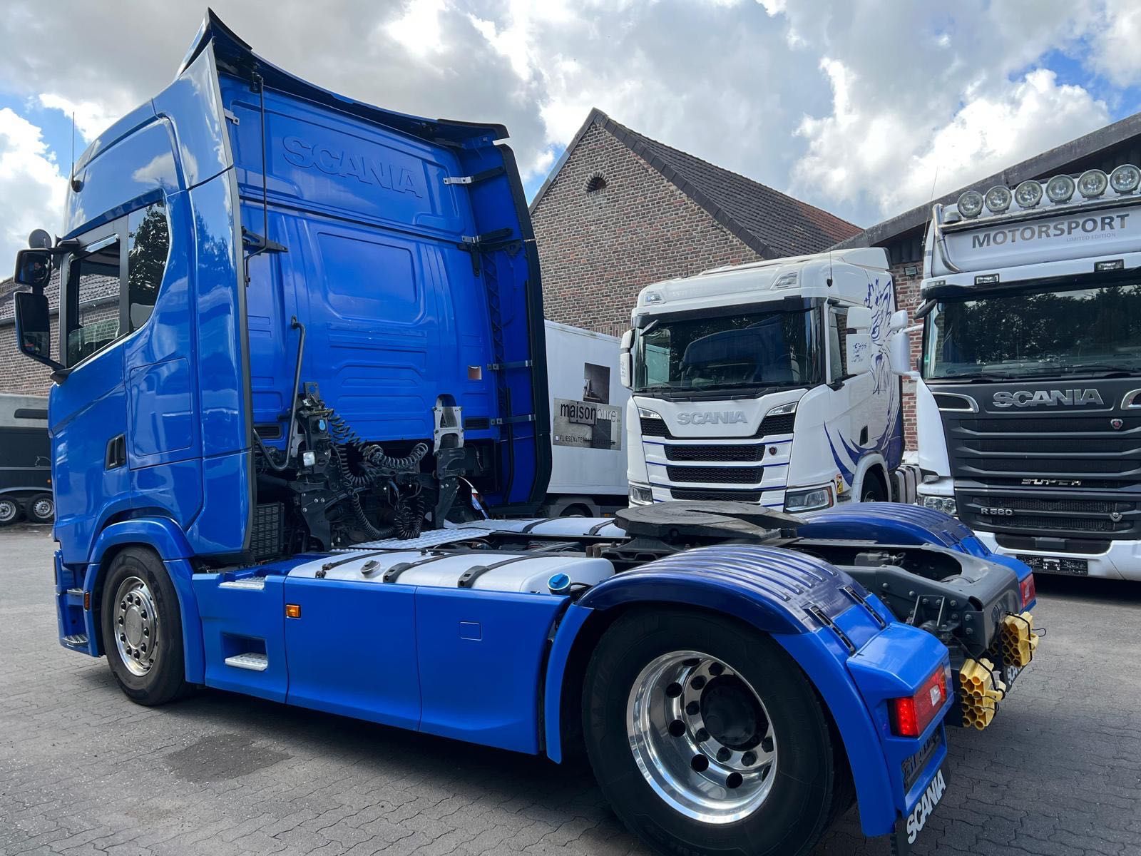 SCANIA S450 FULL SUSPENSION AIR RETARDER