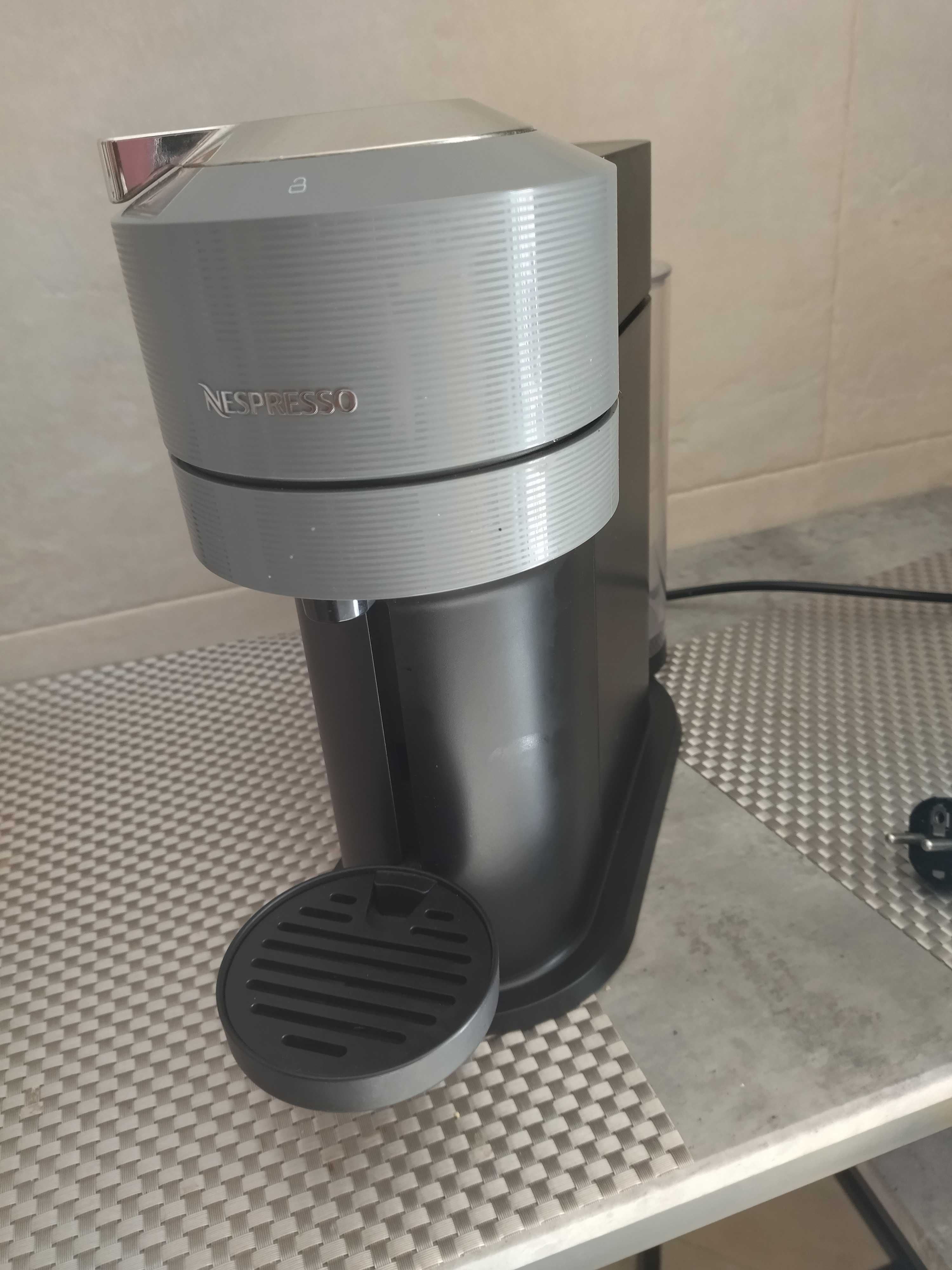 Máquina café Nespresso