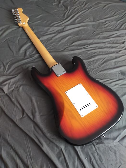 Gitara elektryczna leworęczna Dimavery