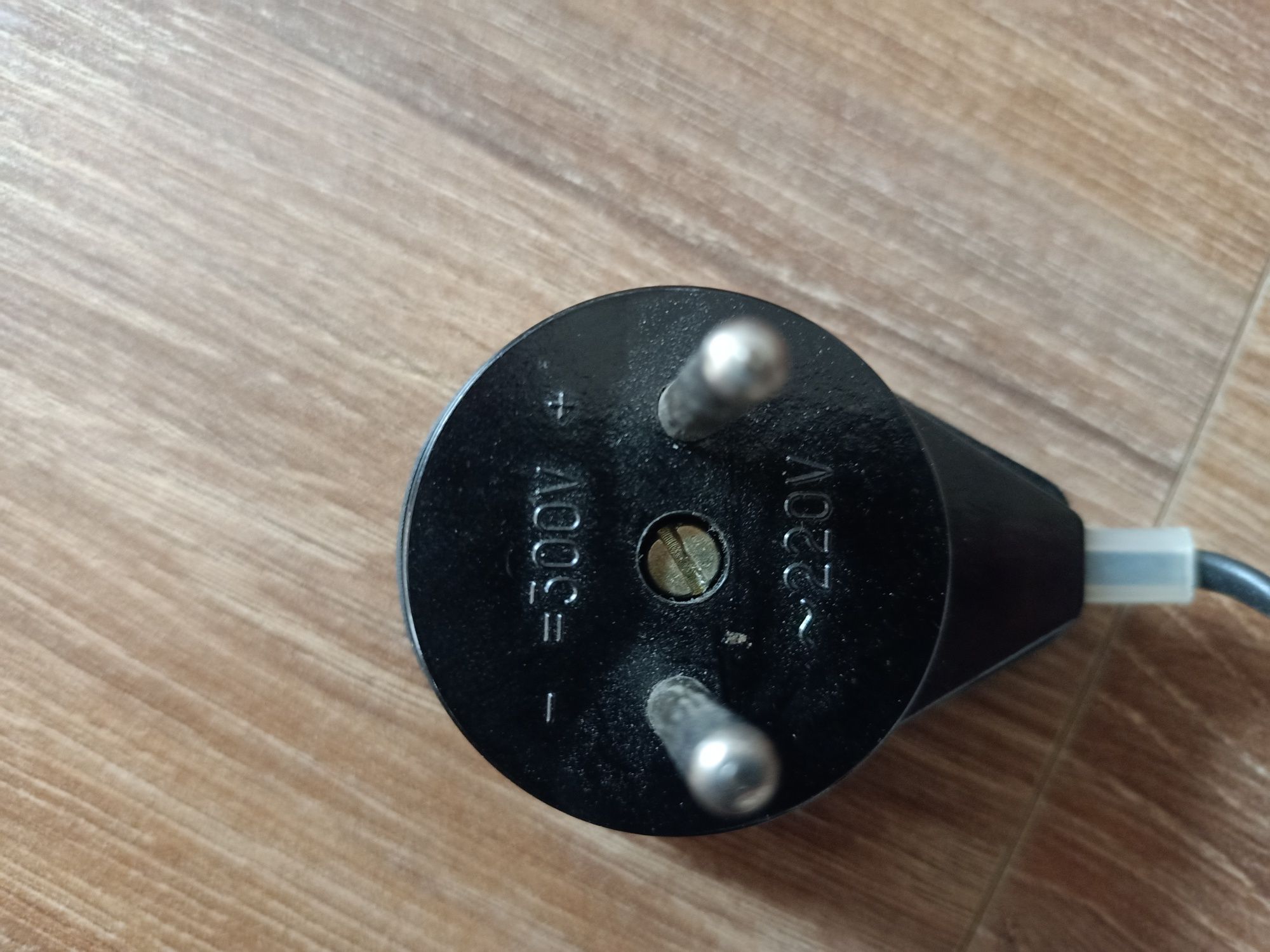 Lampa błyskowa do aparatu  SAULUTE