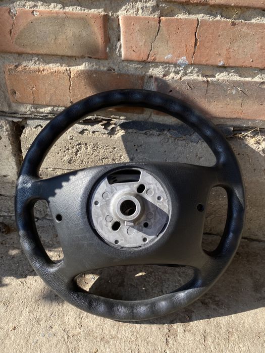 Продам Руль на БМВ е46