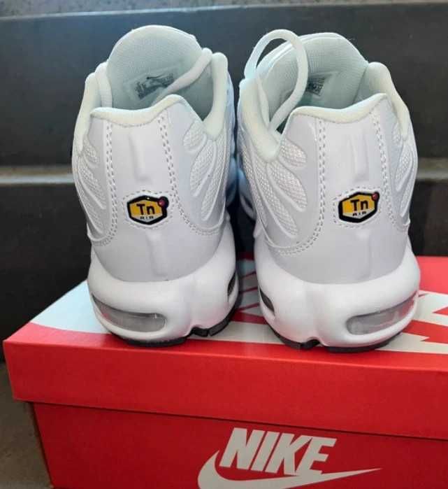 Buty NikeMax TN Plus Moda Obuwie sportowe rozmiar.41