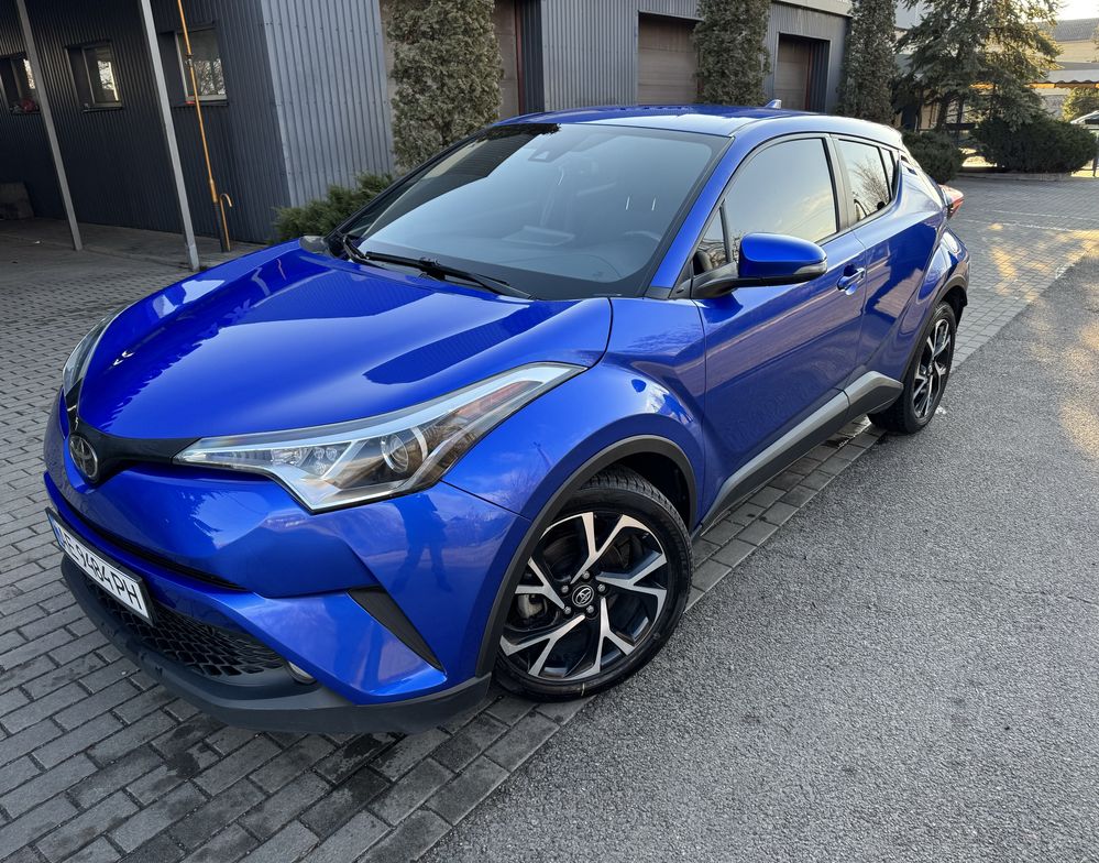 Toyota C-HR 2018 року