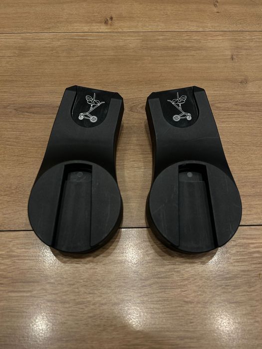 Zestaw wózka dziecięcego 3w1–Maxi Cosi Fame (czarny) wraz z fotelikiem