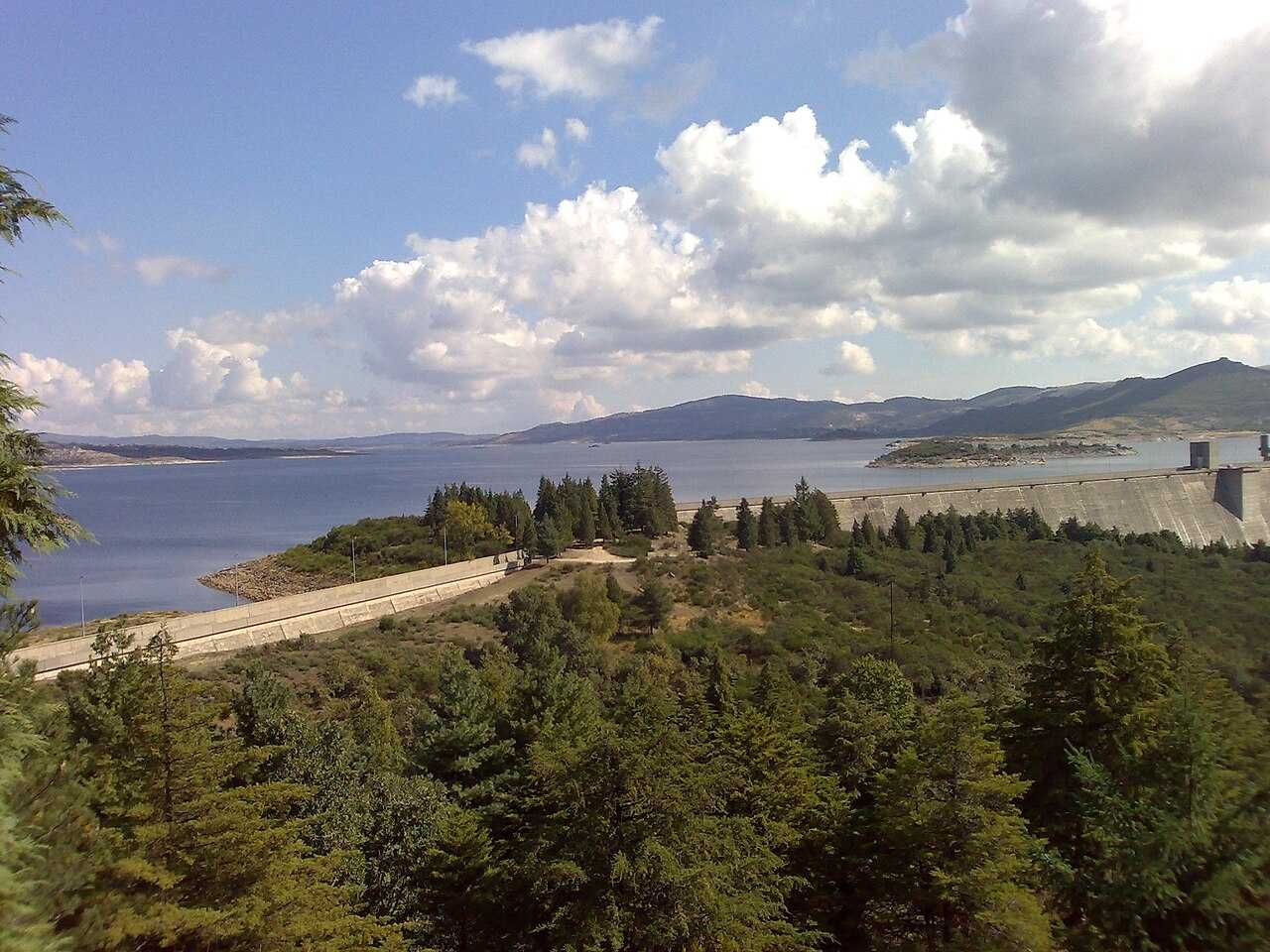Terreno rústico Montalegre- florestal com 7500m2