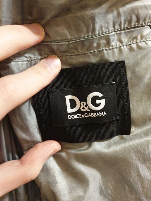 Dolce & Gabbana сіра поліамідна куртка-бомбер