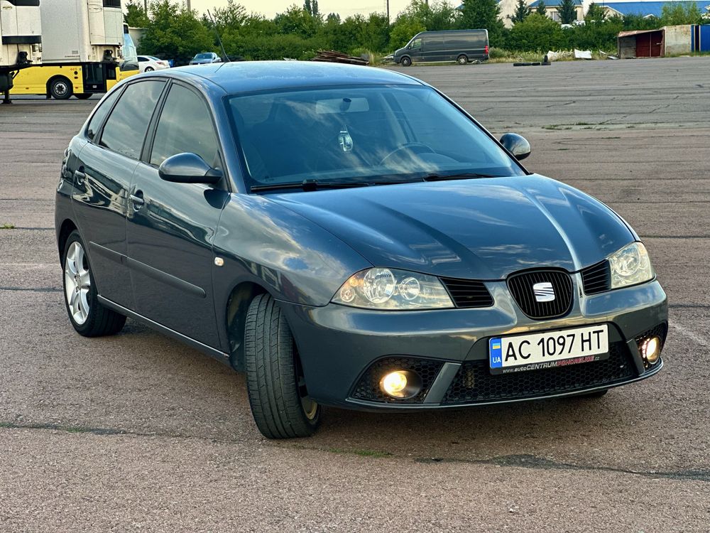 Seat Ibiza 1.4 газ/бенз