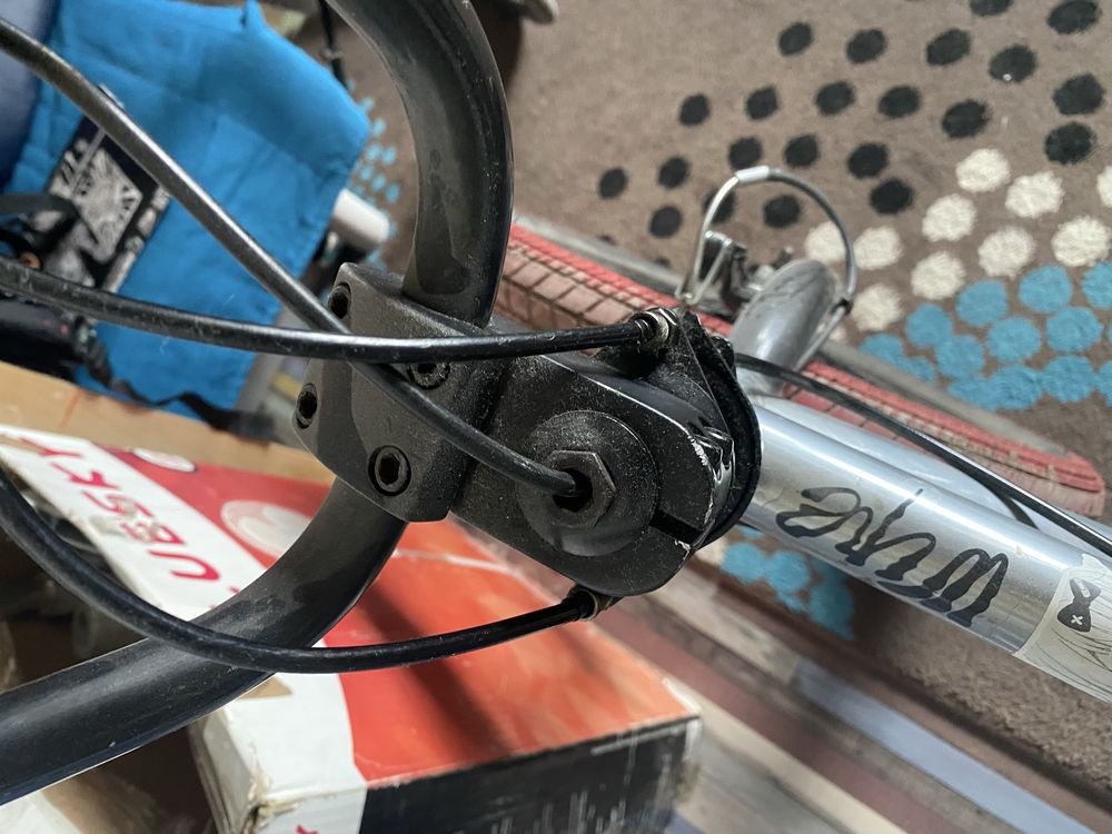 BMX + pegi Decathlon Wipe 320 prawdopodobnie.