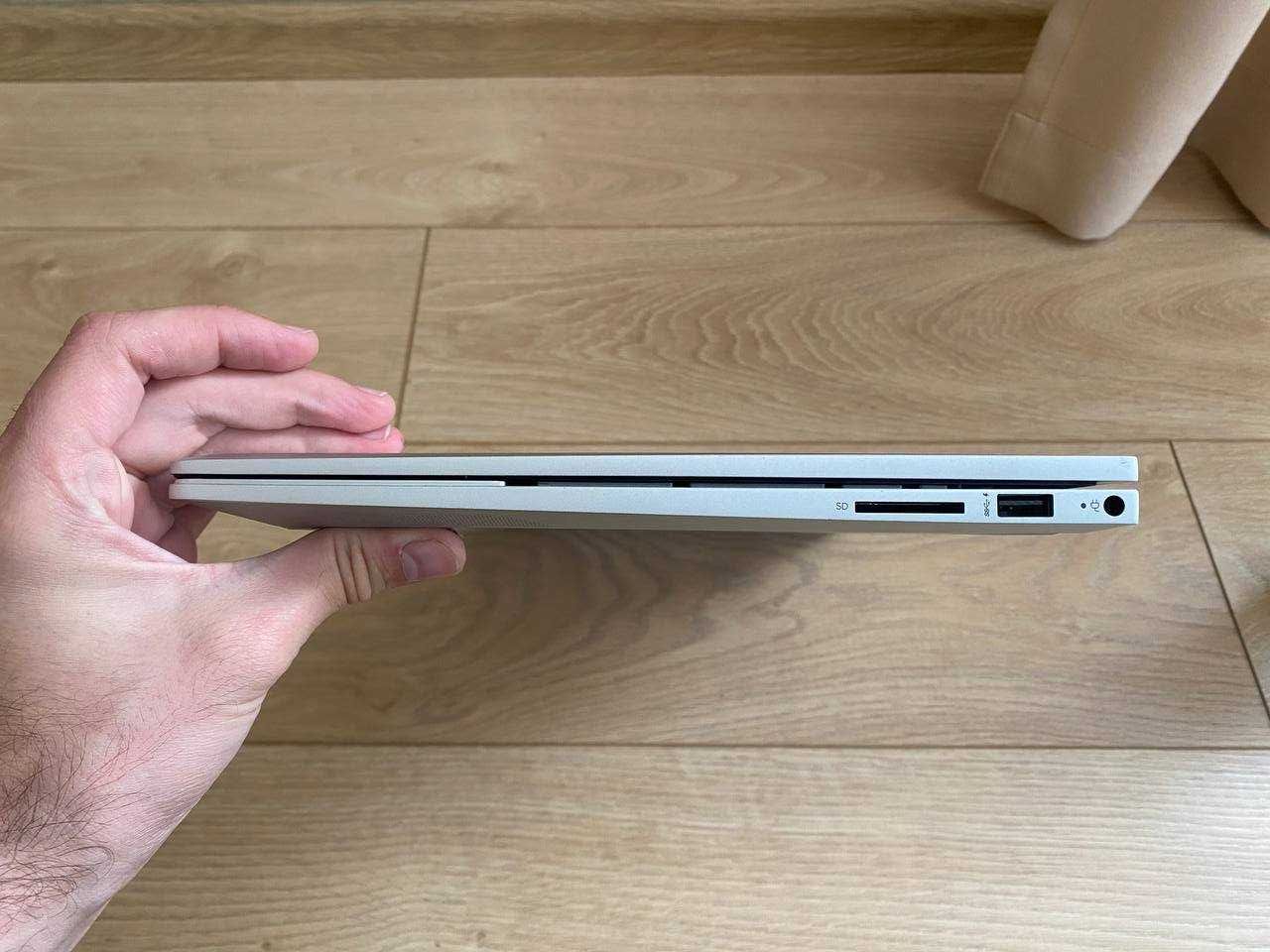 Ноутбук HP ENVY x360 15-ed1359ng (i5-1135G7 8x2.4GHz, 8gb, SSD 256gb)