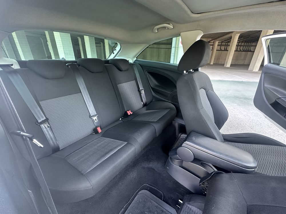Seat Ibiza 6J 1.6 TDI 105cv | 2010 | Bluetooth - Financiamento Possive