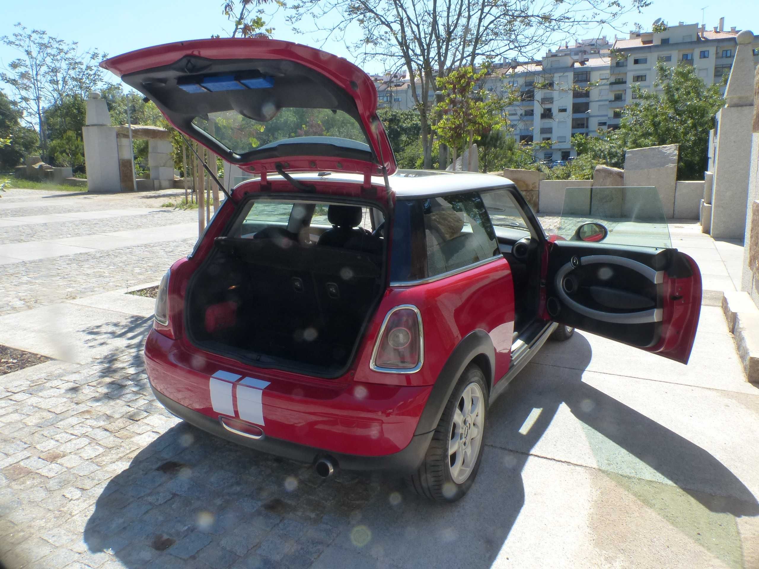 Mini Cooper D
motor PSA.
de 2008.