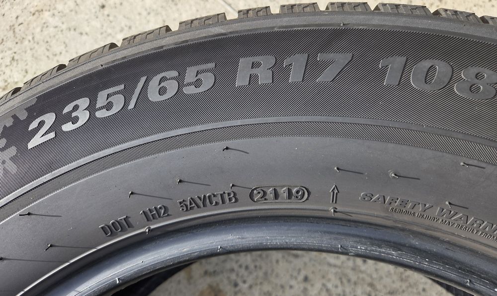 Резина Шини Колеса 235/65 R17 Kumho зима 2019 рік. комплект