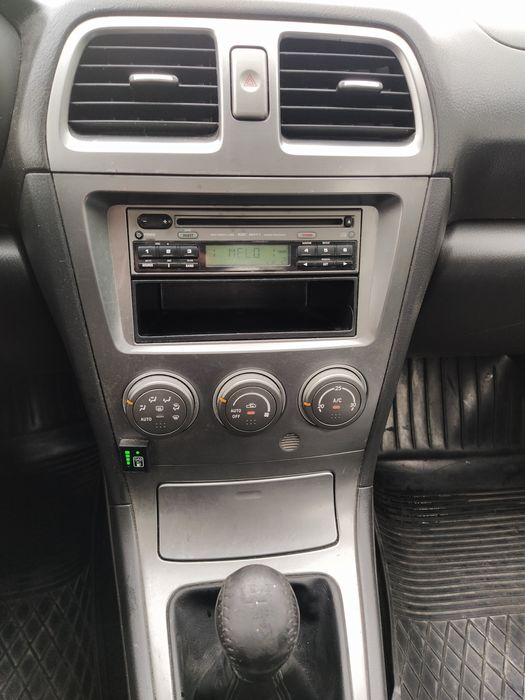 Subaru impreza GD Kombi 2.0 125KM manual LPG klima