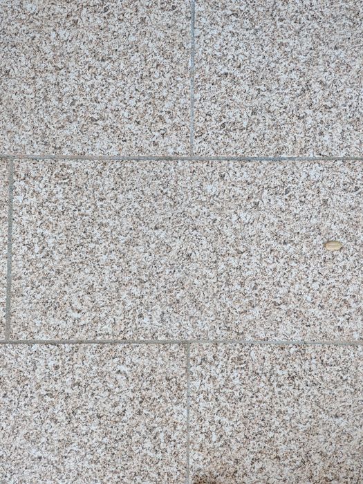 Cerâmica exterior a imitar granito bege 100m²