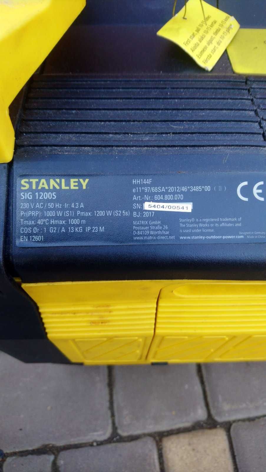 Инверторный бензиновый генератор STANLEY SIG 1200S