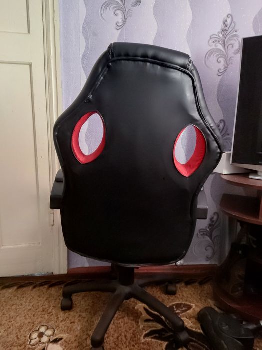 Геймерське крісло,стан нового