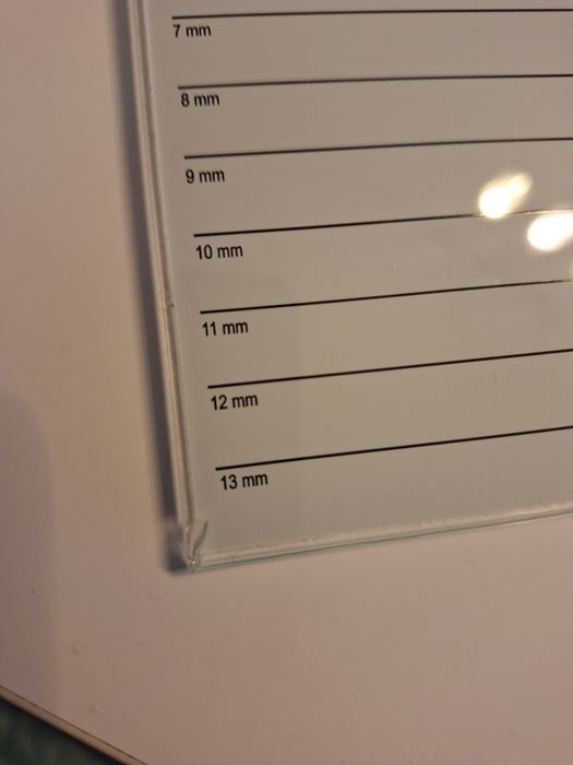 Holdery szklane JOLASH do stylizacji rzęs