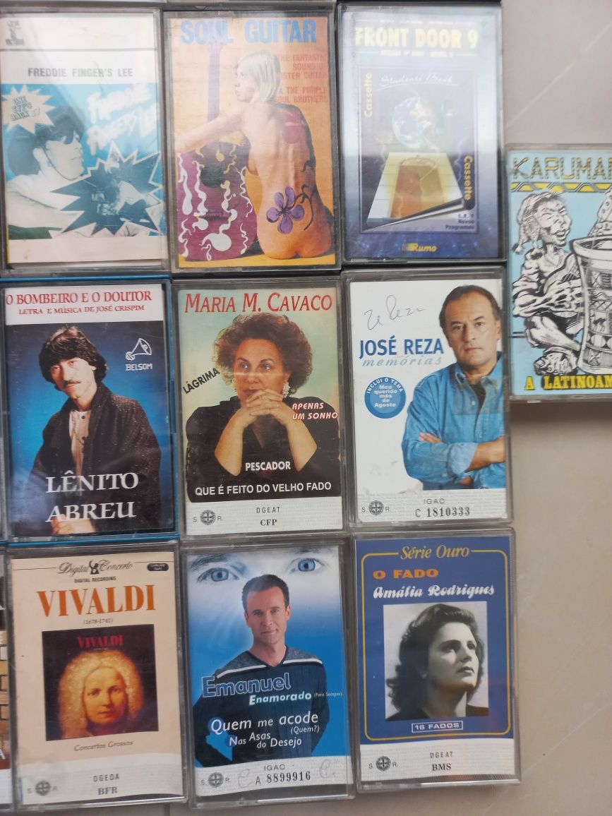 21x cassetes de musica quim barreiros , emanuel ,jose malhoa julio igl