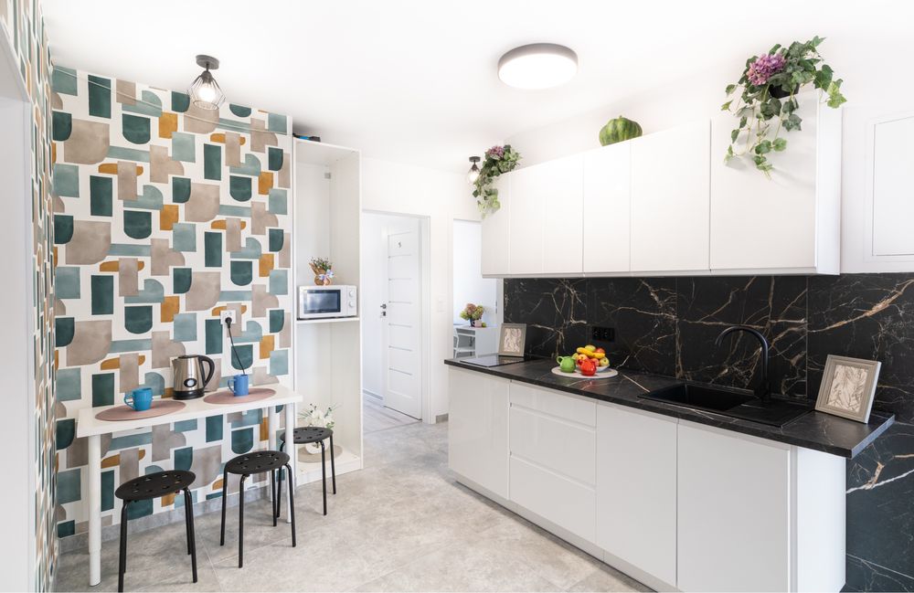 Pokój w mieszkaniu po remoncie | Duża kuchnia | Dwie łazienki | Tanio