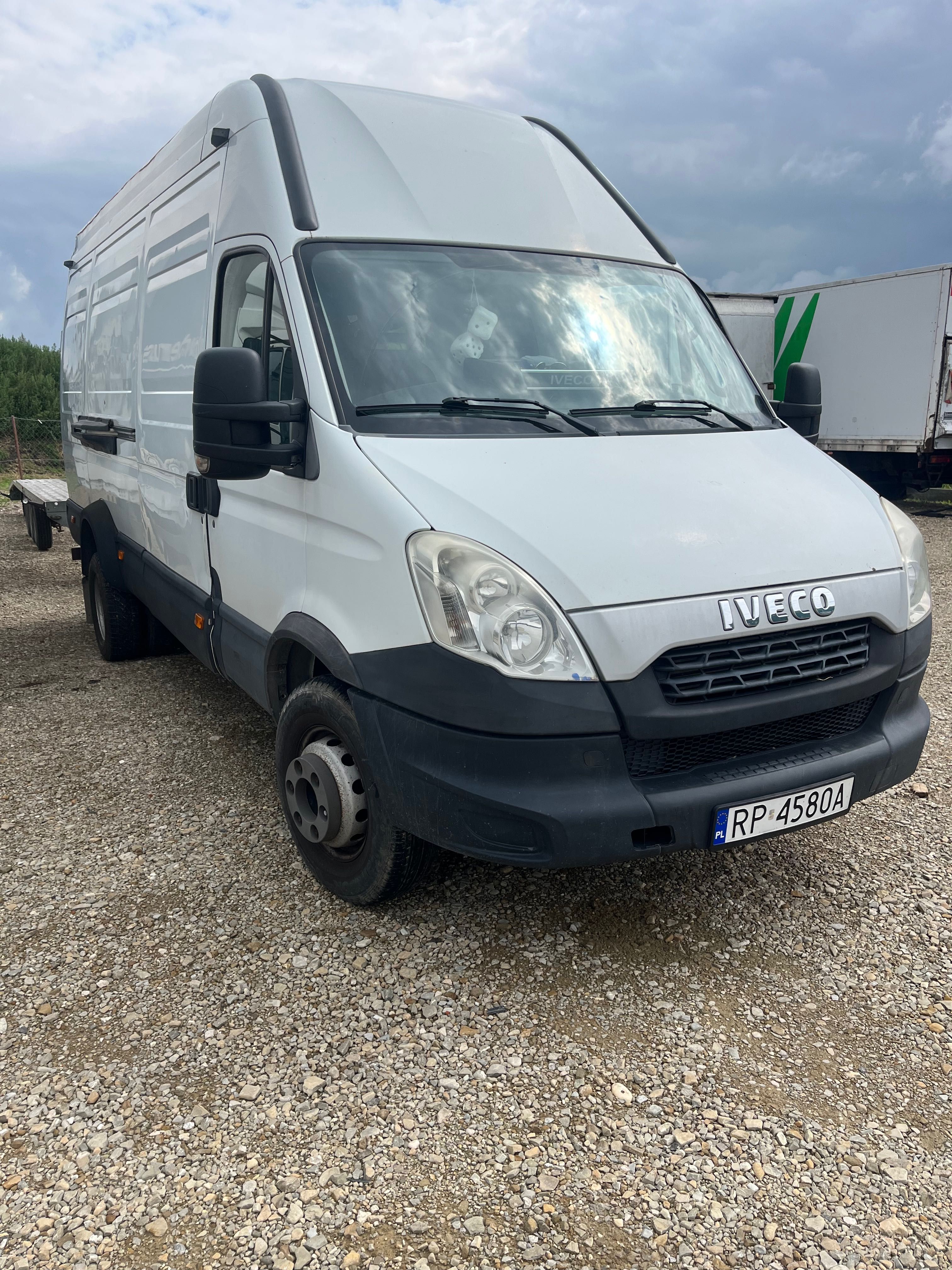 IVECO DAILY 70c 2012